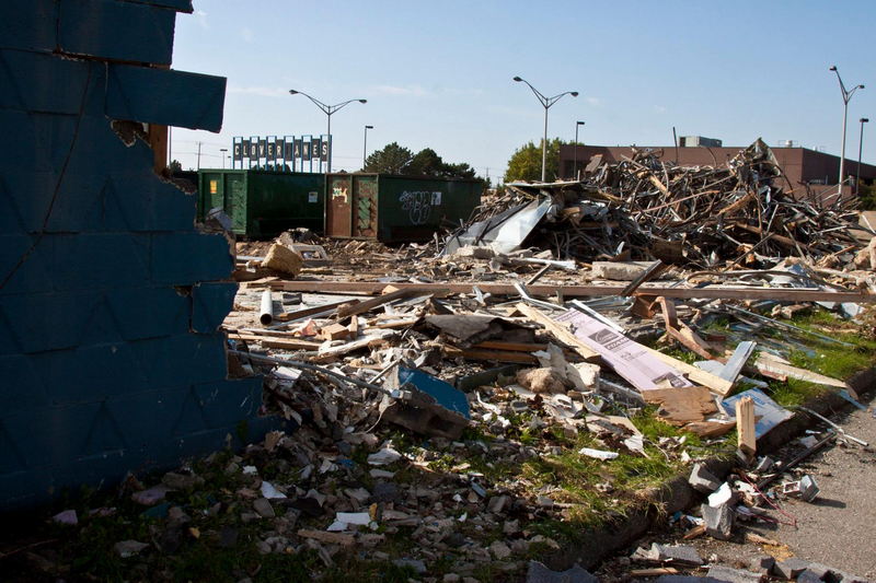 Cloverlanes Bowl - From Rick Cochran On Facebook (newer photo)